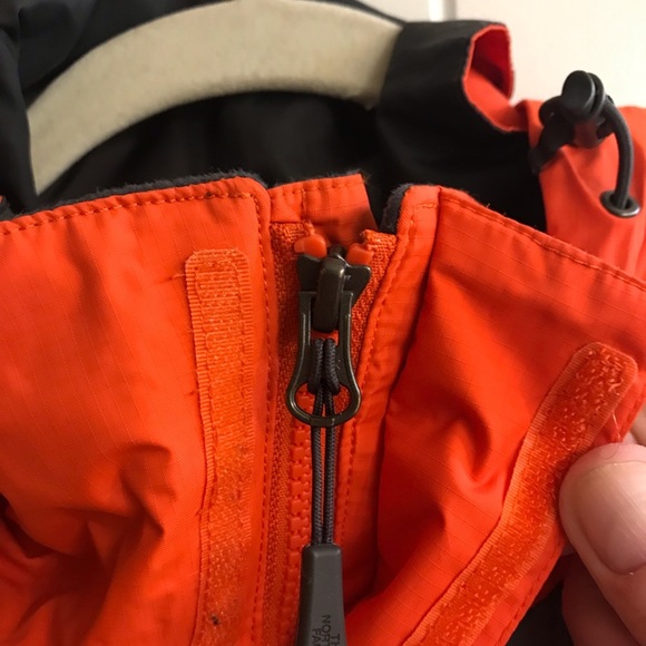 🌧THE NORTH FACE HYVENT Rain Jacket - Picture 6 of 16